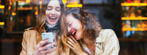 coffee shop girls laughing